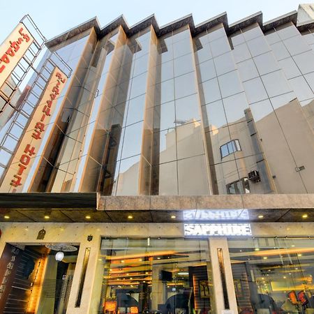 Airport La Sapphire Hotel & Restaurant نيودلهي المظهر الخارجي الصورة