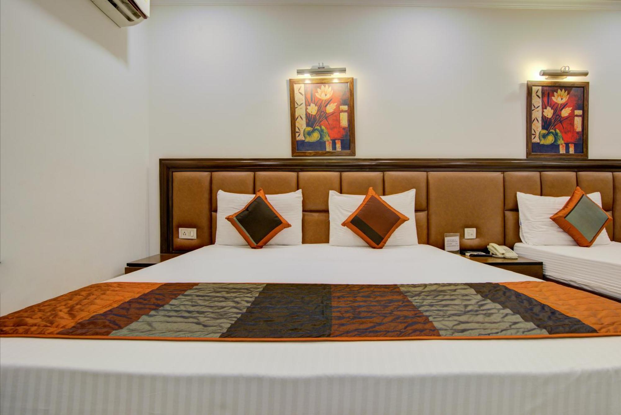 Airport La Sapphire Hotel & Restaurant نيودلهي المظهر الخارجي الصورة